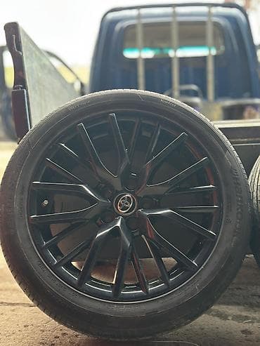 тайота диска: Колеса в сборе 235 / 45 / R 18, Лето, Б/у, Комплект, Легковые, Литые, отверстий - 5 — 4