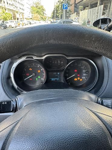 volt: Ford F-150: 2012 г., Бензин — 10