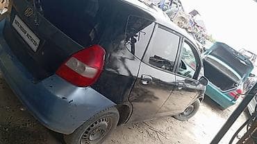 Разбор на запчасти: Honda Fit/Jazz (хэтчбек, 5 дверей) Доступны — 3