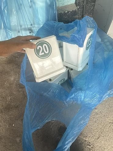 нумерация: Салфетницы с номерами - Материал: пластик. - Формат: четырехгранные — 3