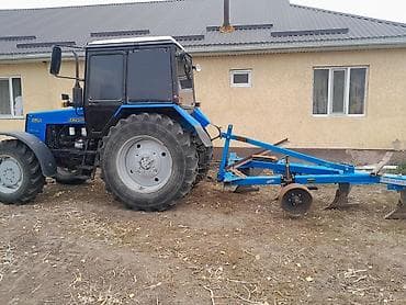 Трактор Беларус МТЗ-952.2 пресс- подборшик плуг и арышник комплект -
