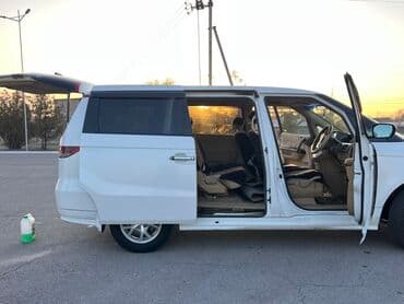 дом на обмен: Honda Elysion: 2004 г., 2.4 л, Автомат, Газ, Минивэн — 6