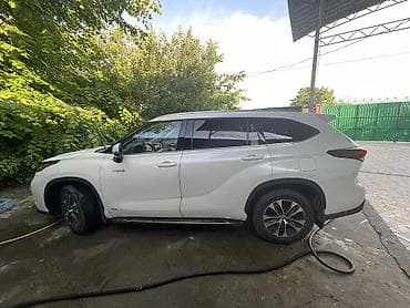 Toyota: Toyota Highlander: 2020 г., 2.5 л, Гибрид — 4