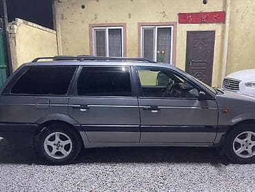 Volkswagen Passat Variant: 1989 г., 1.8 л, Механика, Бензин, Универсал — 2