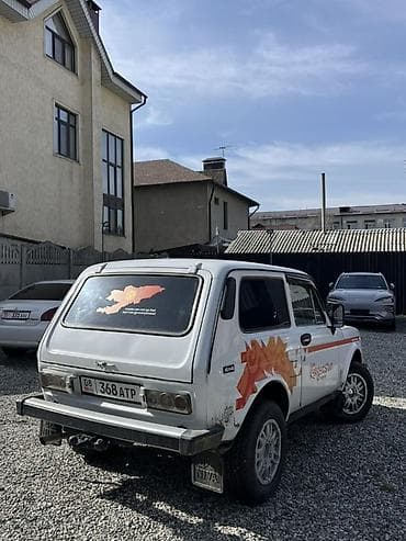 расширители колес: ВАЗ (ЛАДА) 4x4 Нива: 1989 г., 1.6 л, Механика, Бензин, Внедорожник — 3