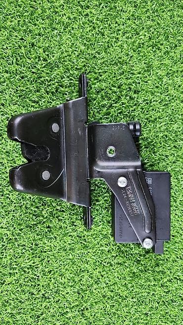 x5 e53: Замок багажника BMW 2000 г., Б/у, Оригинал, Германия — 3