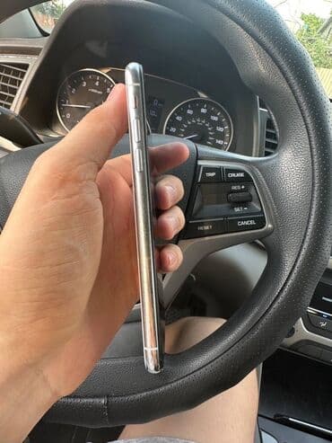 айфон 10 р: IPhone X, 64 ГБ, Белый — 4