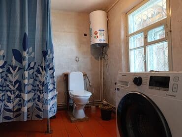 дом по улице бакая бишкек: Дом, 73 м², 4 комнаты, Риэлтор, Старый ремонт — 9