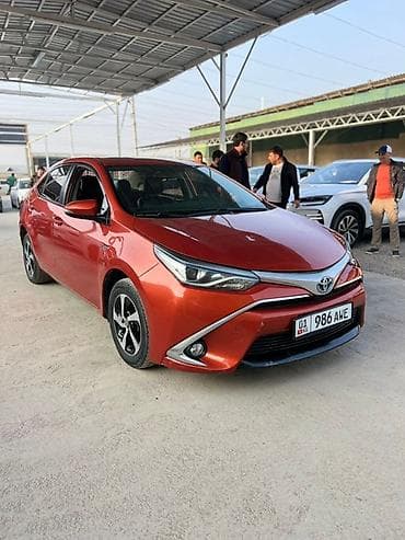 обмен на авто с доплатой: Toyota Corolla: 2017 г., 1.8 л, Автомат, Гибрид, Седан — 2