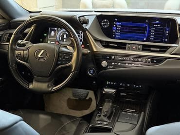 клима: Lexus ES: 2020 г., Гибрид, Седан — 8