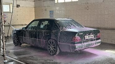 салон сиденья на мерседес 124: Mercedes-Benz W124: 1993 г., 3.2 л, Механика, Седан — 4