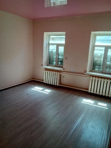 секционные комнаты: Сдается помещение с крытым двором. Описание объекта: - — 3