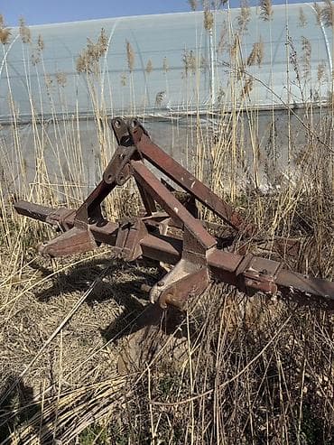 1kr fe: Арышник сатылат т-150 тыкы донголоктору бар Бишкекте — 1