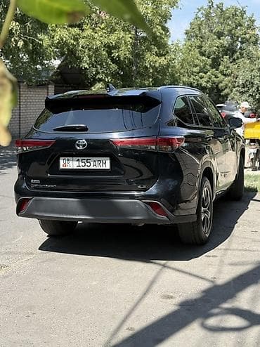 hongqi ehs9: Toyota Highlander: 2022 г., 3.5 л, Автомат, Бензин, Кроссовер — 4