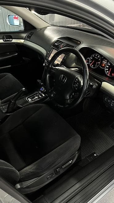 7800: Honda Inspire: 2004 г., 3 л, Автомат, Бензин, Седан — 9