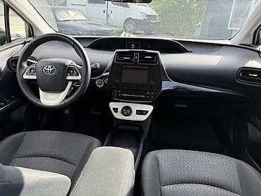 разный: Toyota Prius: 2018 г., Вариатор, Гибрид, Хэтчбэк — 4