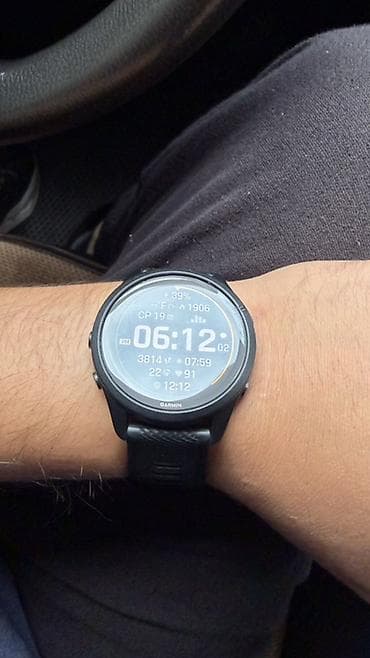 смарт: Спортивные часы Garmin (серия Forerunner 265) - Диаметр корпуса около — 2