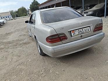 стрим 2 куб: Mercedes-Benz E-Class: 2000 г., 2.7 л, Автомат, Дизель, Седан — 3