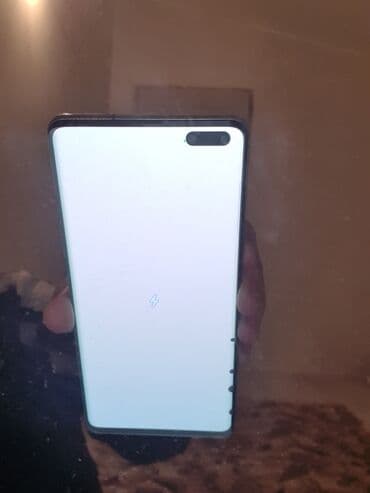 ретми 10 с: Samsung Galaxy S10 5G, Б/у, 256 ГБ, цвет - Серебристый, 1 SIM — 3