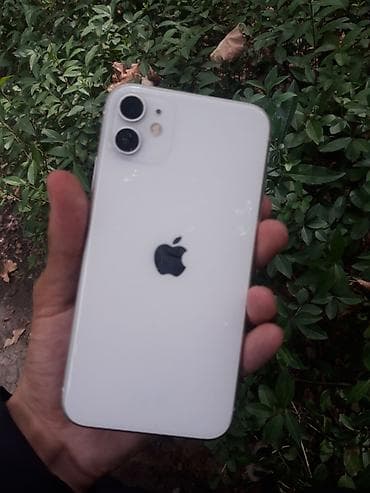IPhone 11, Б/у, 64 ГБ, Белый, Чехол, 67 %