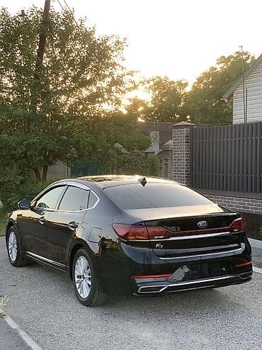 салон автомобиля: Kia K7: 2020 г., 3 л, Автомат, Газ, Седан — 4