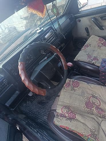 фольксваген жето: Volkswagen Jetta: 1991 г., 1.8 л, Бензин, Седан — 3