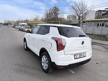 Продажа авто: Ssangyong Tivoli: 2019 г., 1.6 л, Автомат, Дизель, Кроссовер — 3