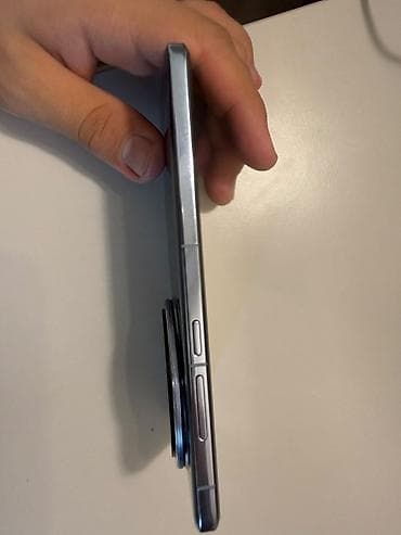 10 iphone: Vivo X200 Pro, Б/у, 256 ГБ, цвет - Синий — 5