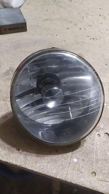 клюгер: Противотуманки Тойота клюгер. 1 штук. Правый — 1