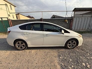 team terzo: Toyota Prius: 2012 г., 1.8 л, Робот, Гибрид, Хэтчбэк — 3