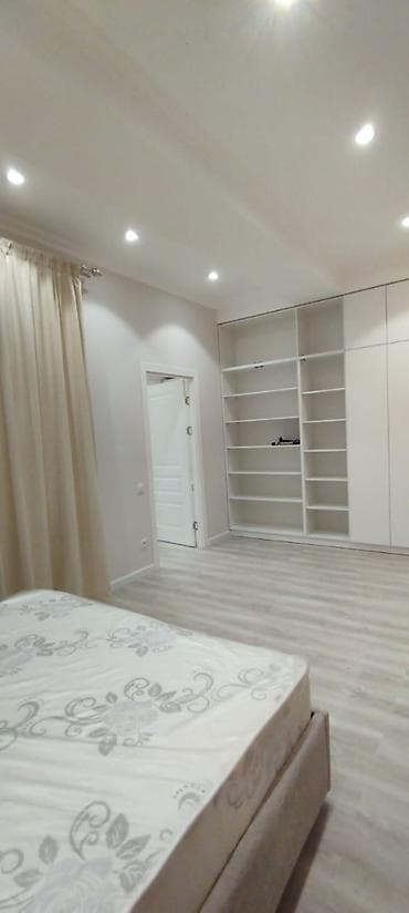 osh flat: 2 комнаты, 64 м², Золотой квадрат Элитка, 9 этаж, Евроремонт — 10