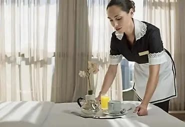 Требуется помощница по дому График: 6 дней в неделю Обязанности