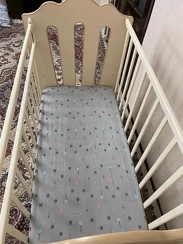 Детская кроватка Little Heart - Классическая деревянная кроватка для