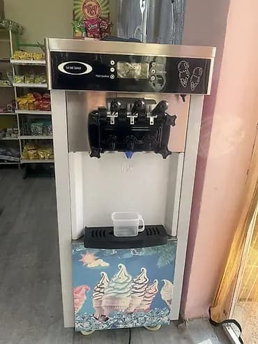 Фризер для мягкого мороженого M-96 MAX - Напольный аппарат с