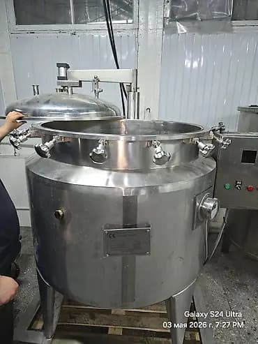 Варочный/сливочный котёл из нержавеющей стали с рубашкой и крышкой на