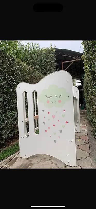 Детская кроватка из дерева/МДФ, белая Наш ребенок ни раз не лежал на