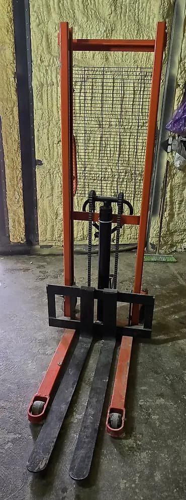 Ручной гидравлический штабелер (рокла‑штабелер) с вилами -