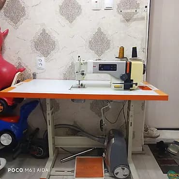 Joyee, Бар
