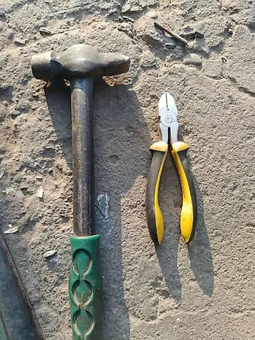 Траншеи демонтаж крышах груз и тогда ли сделаю поднять стройматериалы