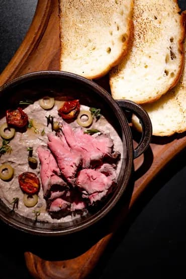 Только ЗВОНИТЬ!!!! В гастро ресторан требуются: Повар