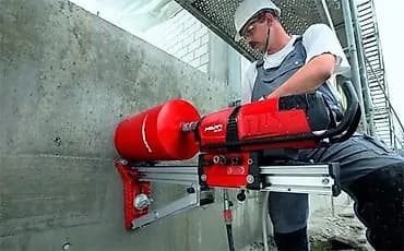 Алмазное бурение отверстий установкой на станине Профессиональная
