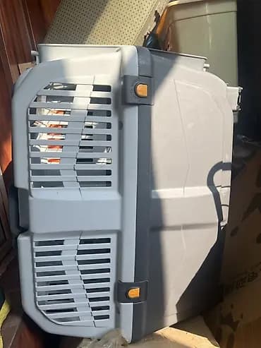 Переноска бокс для животных б/у пользовались пару раз в отличном