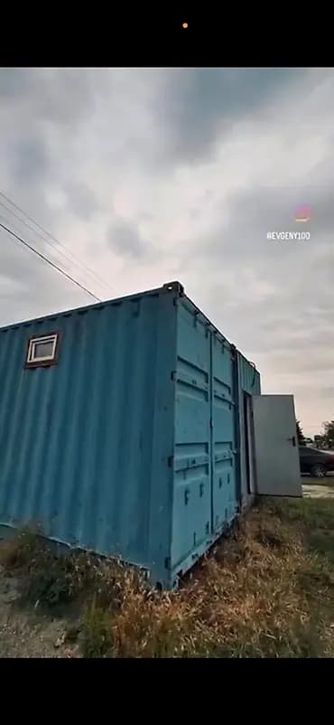 Продаются утеплённые,спаренные 2- 20-тонные контейнера Подходят под
