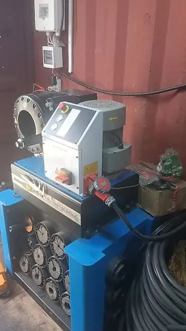 Пресс станок без ЧПУ, Гидравлические