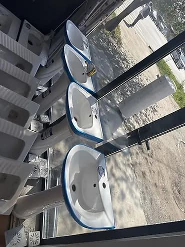 Ванна үчүн раковина, Өзгөчөлүктөрү: Жылтырак, Материалы: Керамика