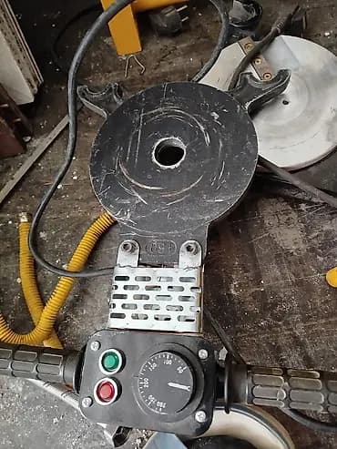 Ручной стыковой сварочный аппарат для ПЭ/ПП труб Комплект для