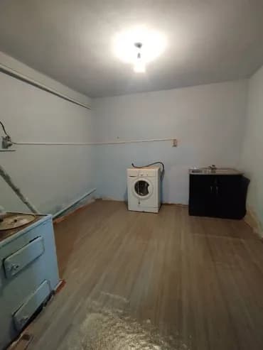 Үй, 58 м², 4 бөлмө, Менчик ээси, Косметикалык оңдоо