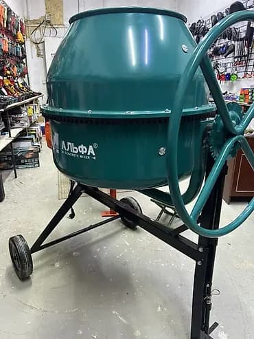 Бетономешалка Гравитационная, Средняя (150 - 300 л)