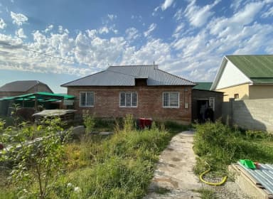 Үй, 95 м², 3 бөлмө, Менчик ээси, Косметикалык оңдоо