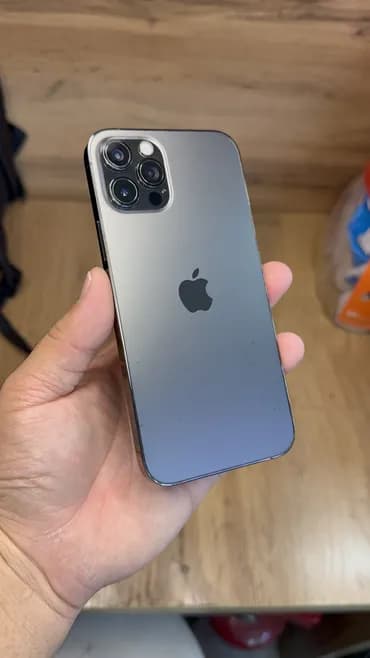 IPhone 12 Pro, Б/у, 256 ГБ, 79 %